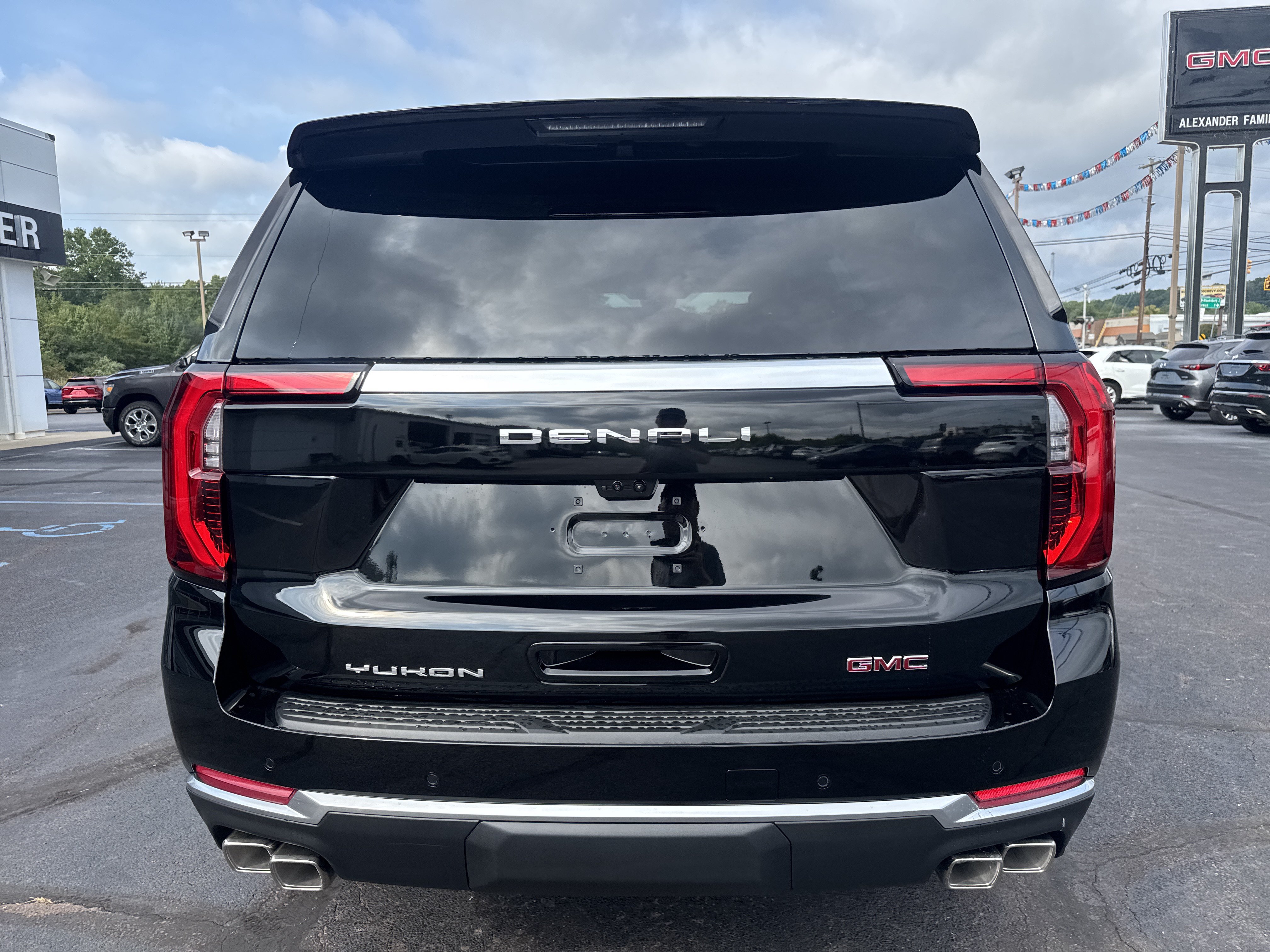 New 2026 GMC Yukon Denali SUV