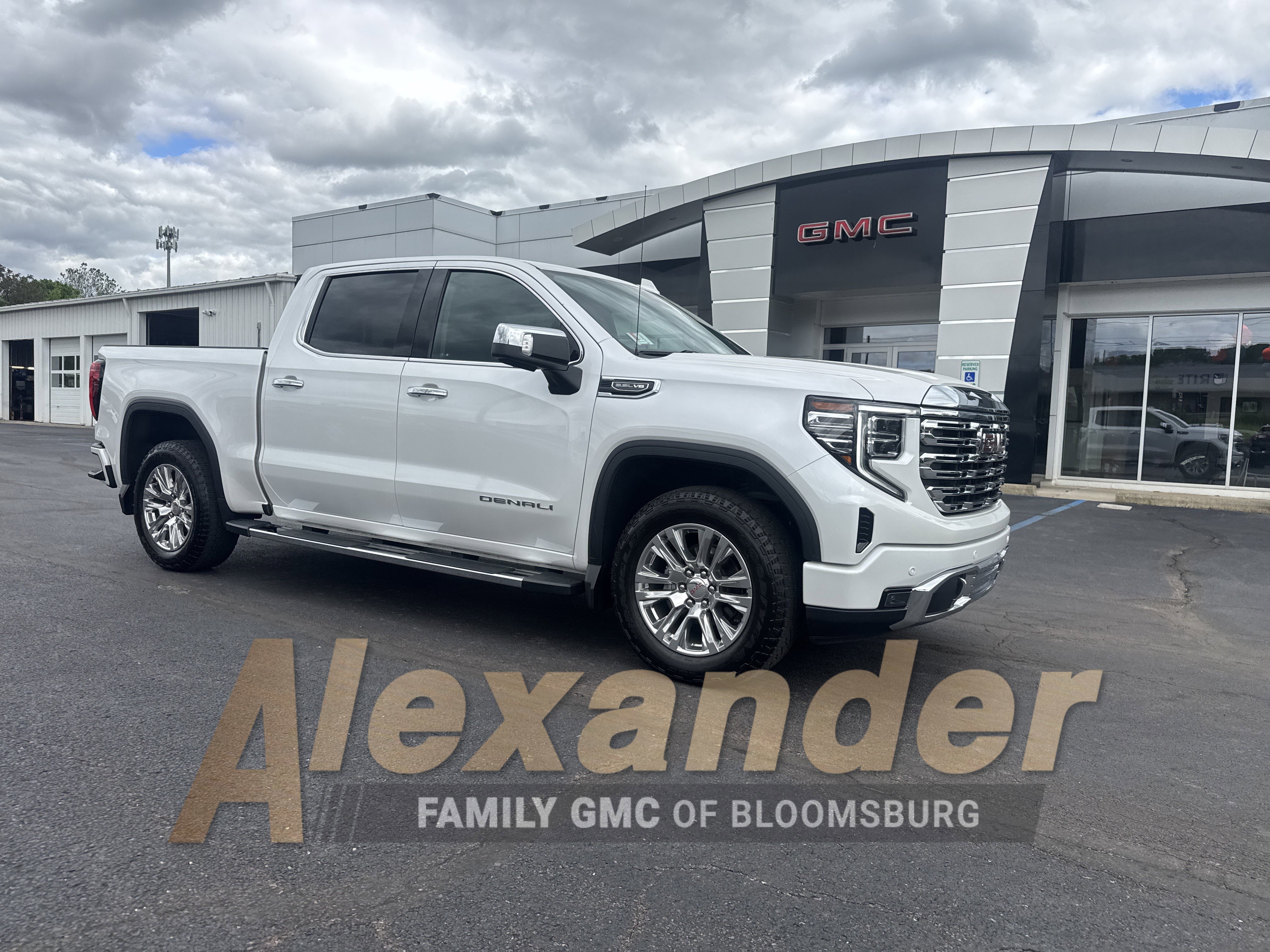 Used 2024 GMC Sierra 1500 Denali Truck Crew Cab