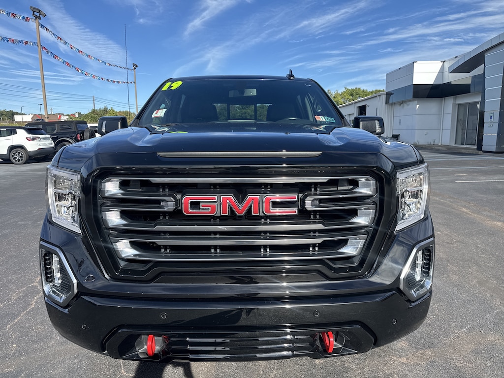 Used 2019 GMC Sierra 1500 AT4 Truck Crew Cab