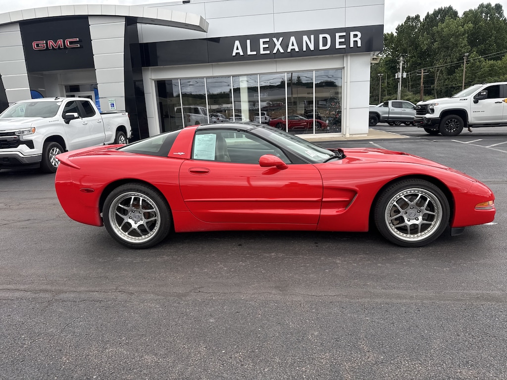 Used 2002 Chevrolet Corvette Base Coupe