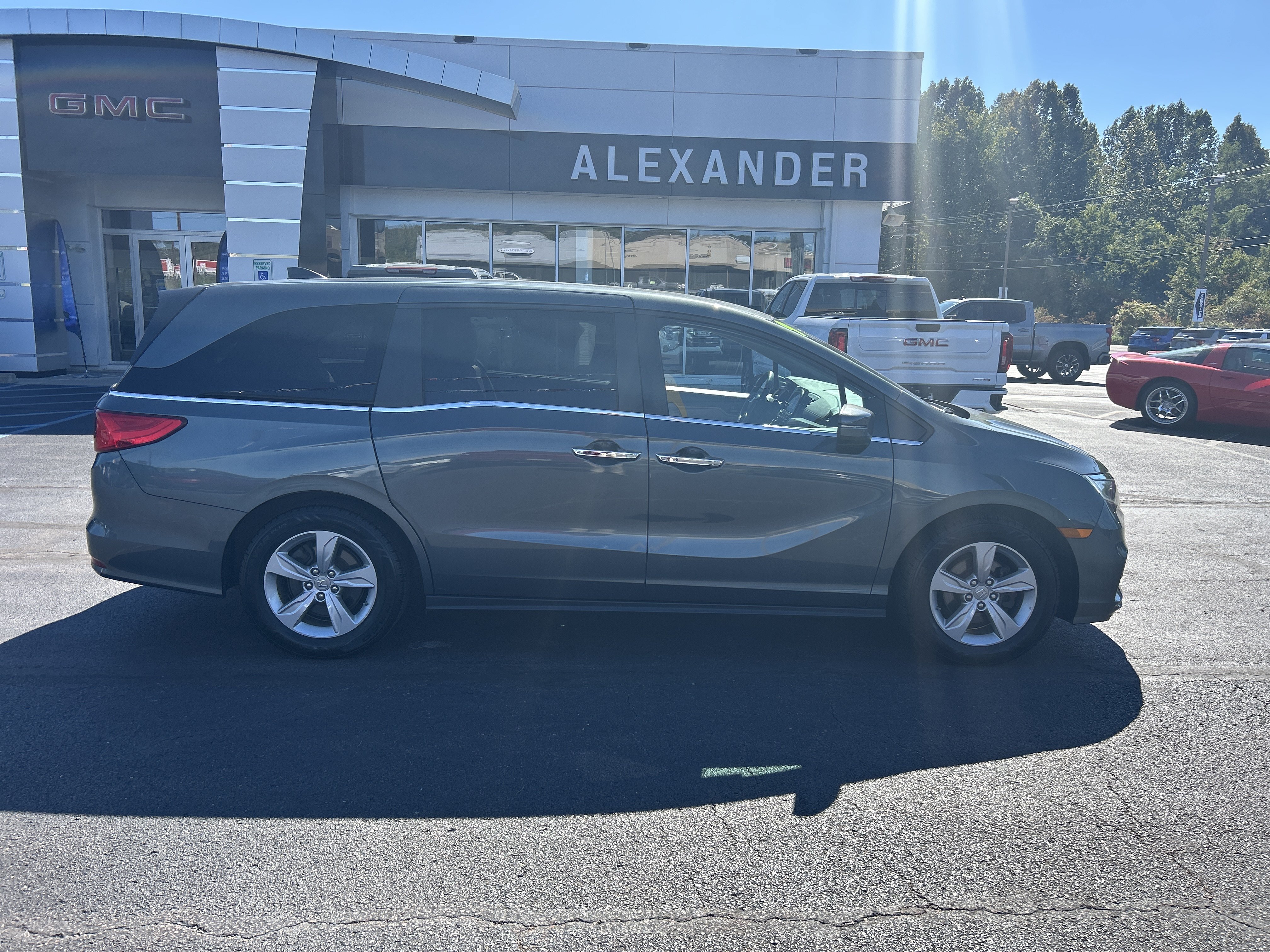 Used 2019 Honda Odyssey EX EX Auto