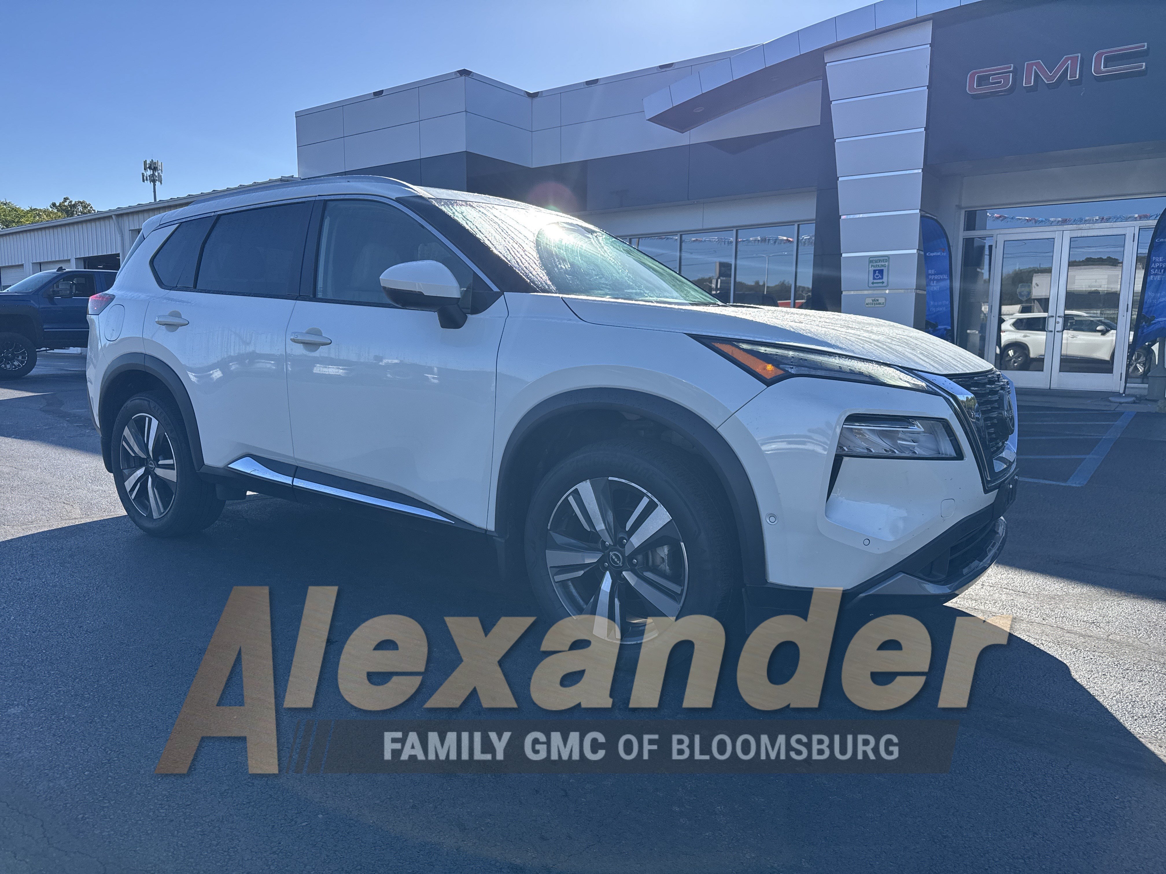  Nissan Rogue