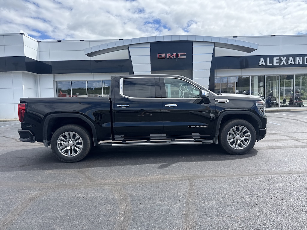 New 2026 GMC Sierra 1500 Denali Truck Crew Cab