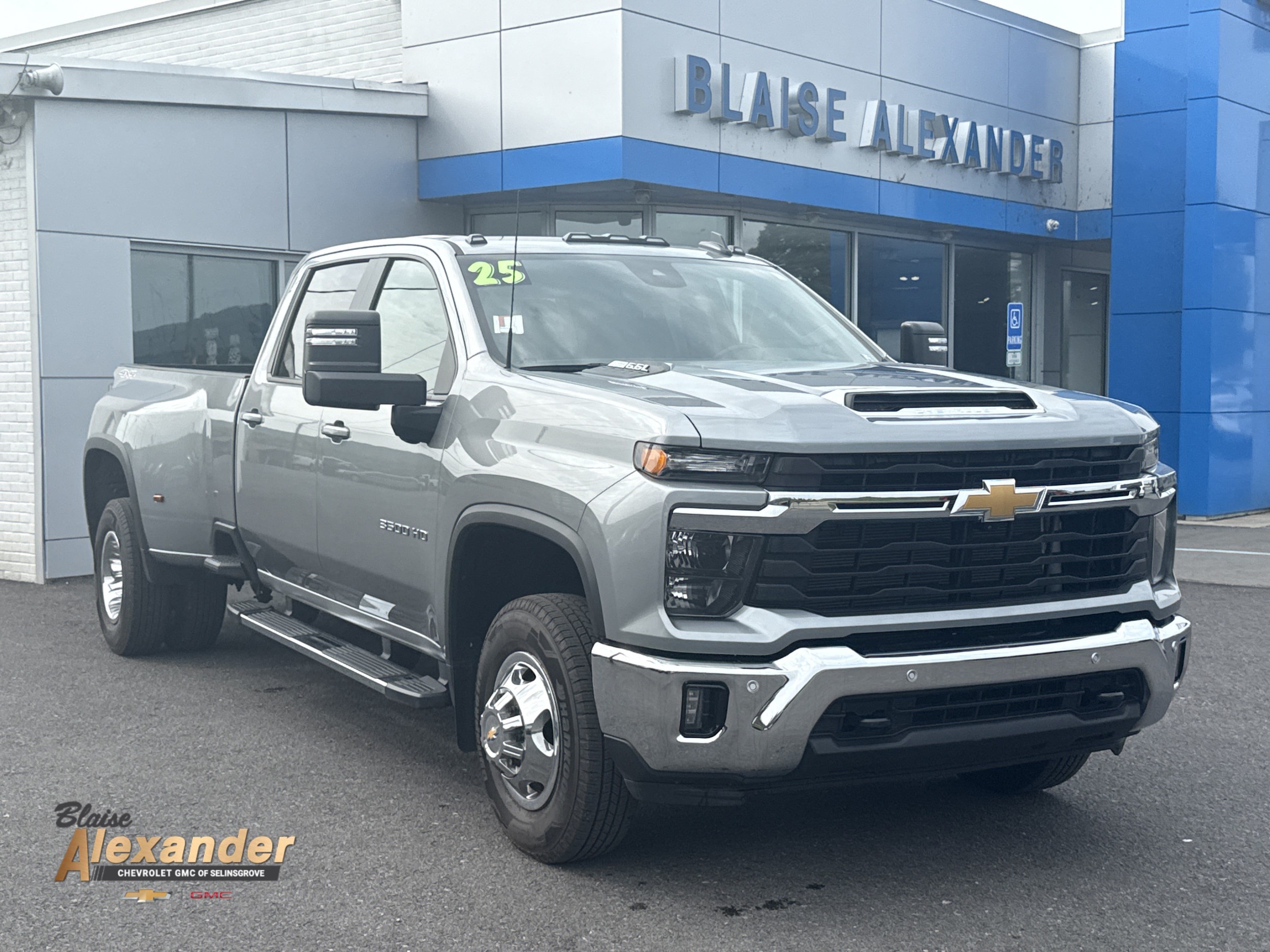 2025 Chevrolet Silverado 3500HD