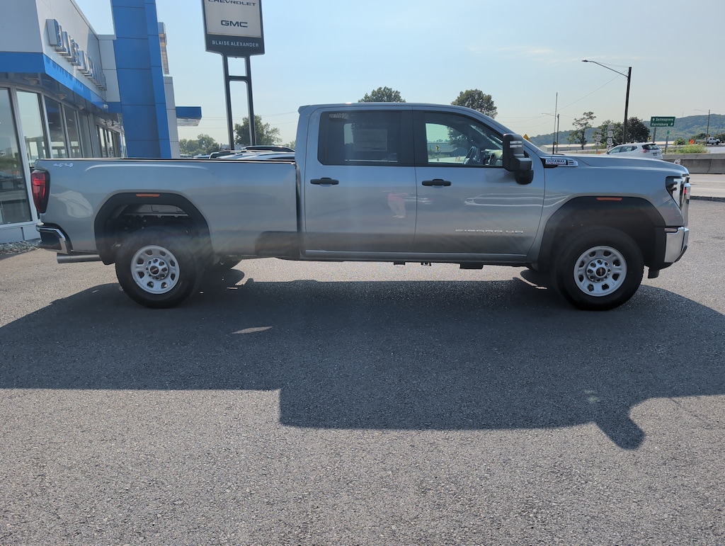New 2026 GMC Sierra 2500 HD Pro Truck Crew Cab