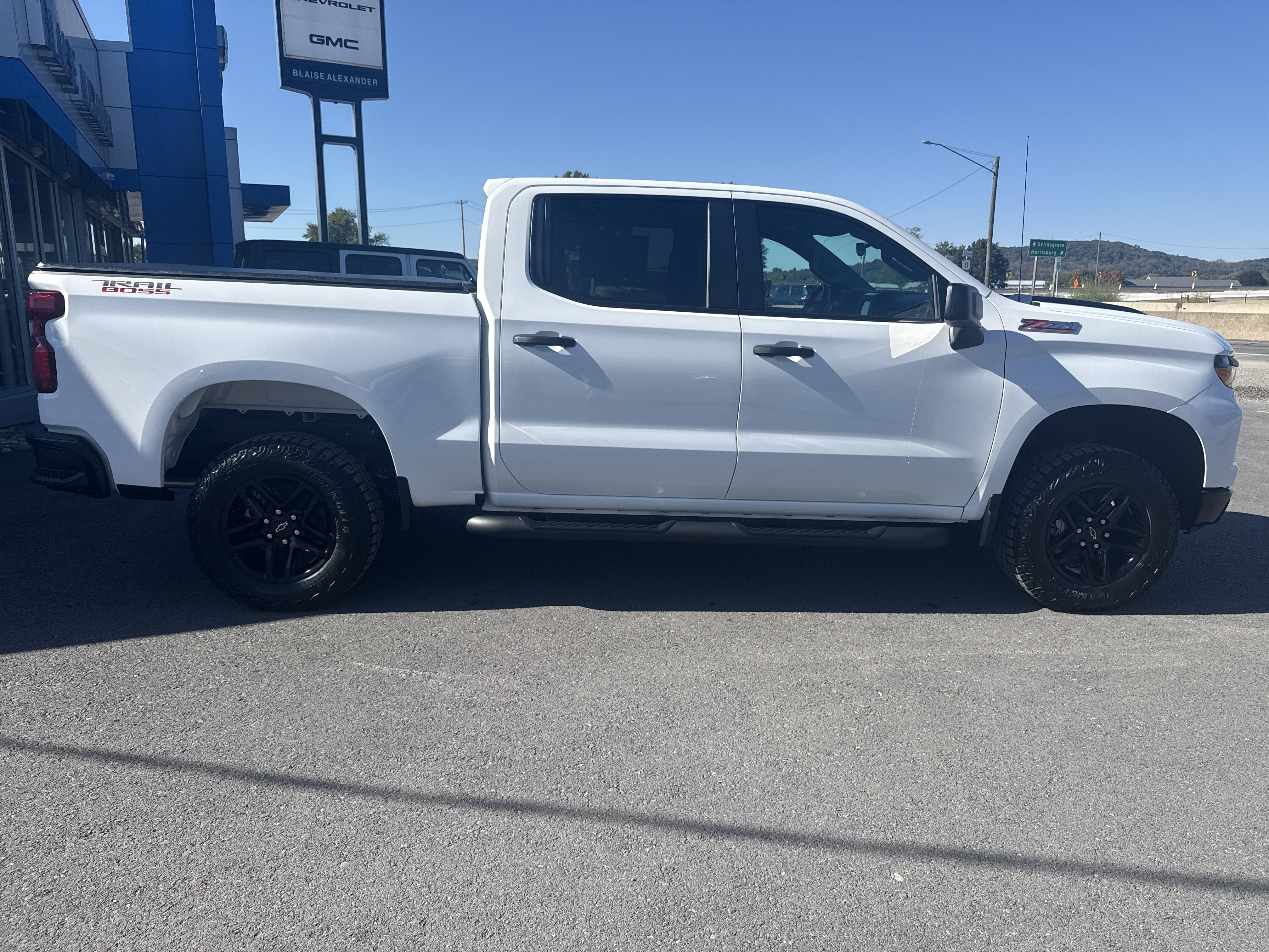 New 2026 Chevrolet Silverado 1500 Custom Trail Boss Truck Crew Cab