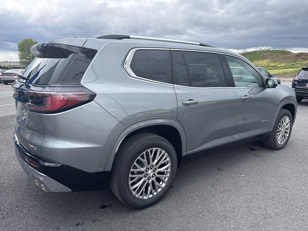 New 2026 GMC Acadia AWD Denali SUV