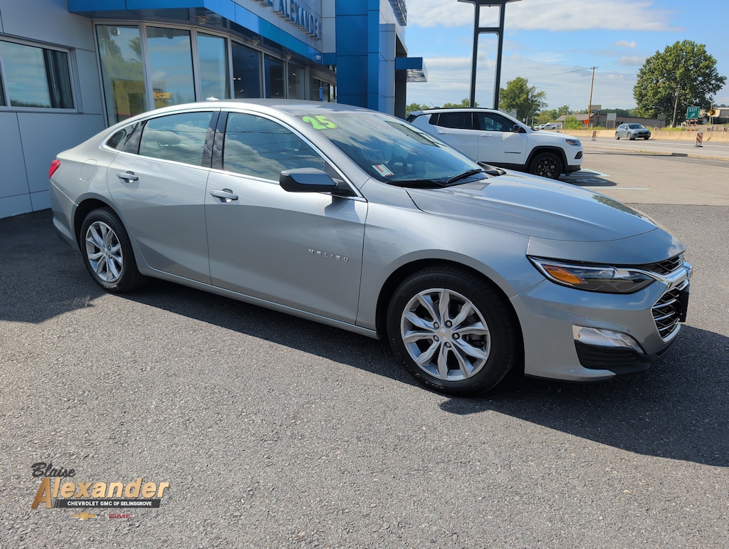 Used 2025 Chevrolet Malibu 1LT Sedan