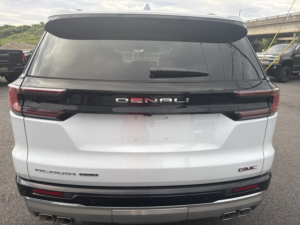 New 2027 GMC Acadia AWD Denali SUV