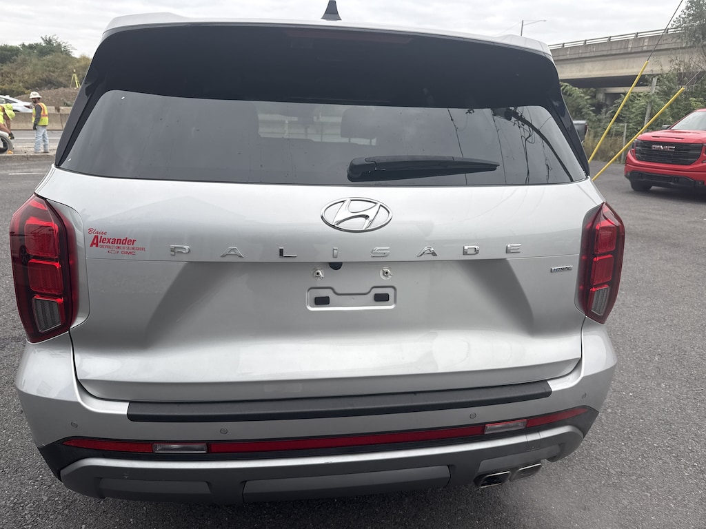 Used 2024 Hyundai Palisade Limited SUV