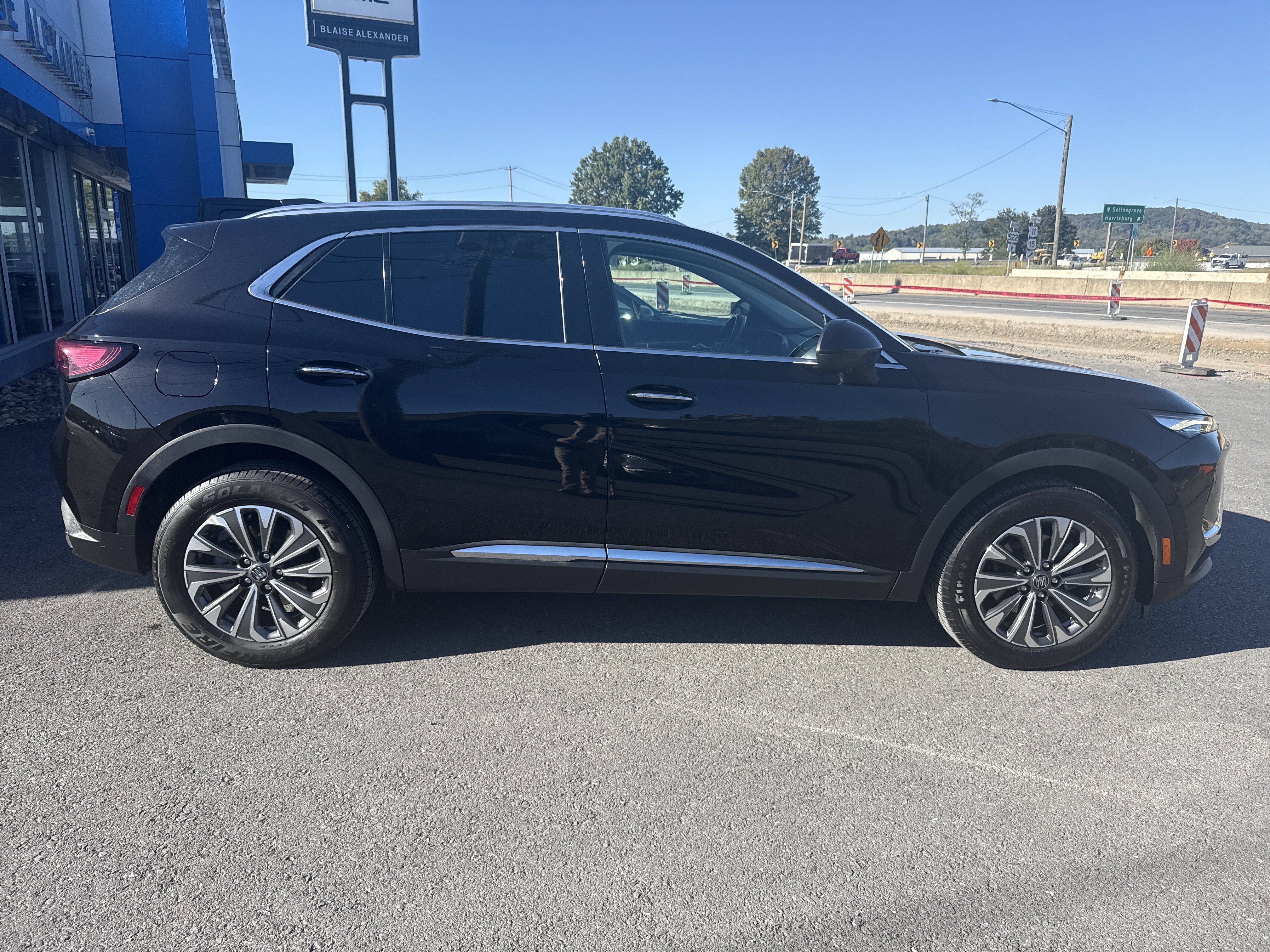 Used 2024 Buick Envision Preferred SUV