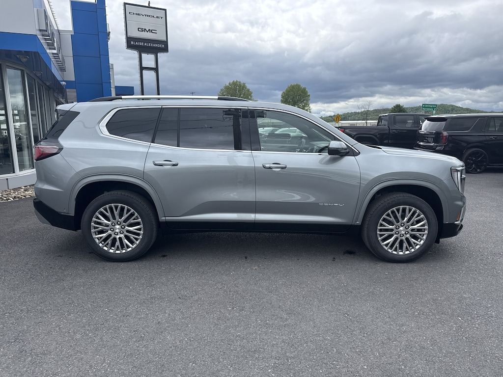 New 2026 GMC Acadia AWD Denali SUV