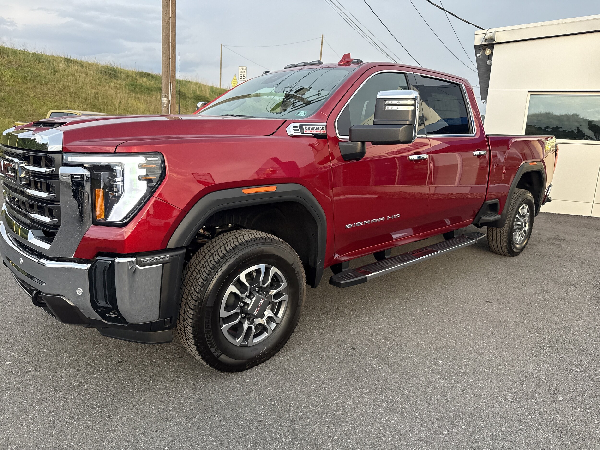 2026 GMC Sierra 2500HD SLT - Photo 7