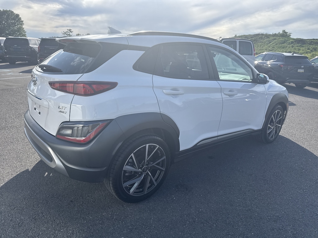 Used 2023 Hyundai Kona Limited SUV