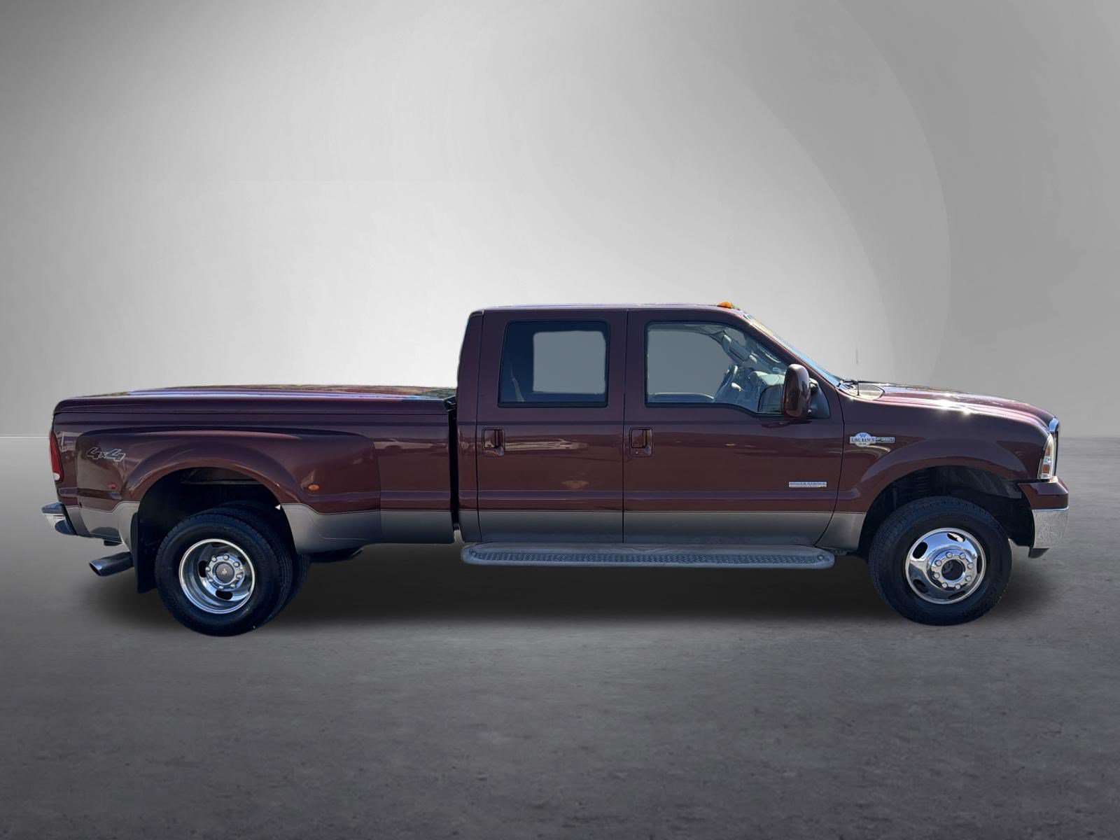 Used 2005 Ford Super Duty F-350 DRW King Ranch Crew Cab 172 King Ranch 4WD