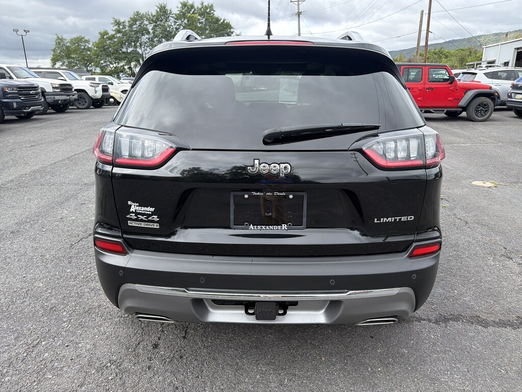 Used 2021 Jeep Cherokee Limited SUV
