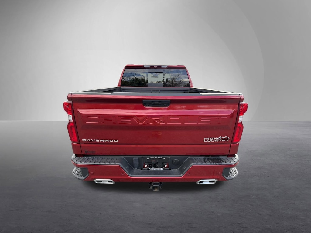 Used 2024 Chevrolet Silverado 1500 High Country Truck Crew Cab