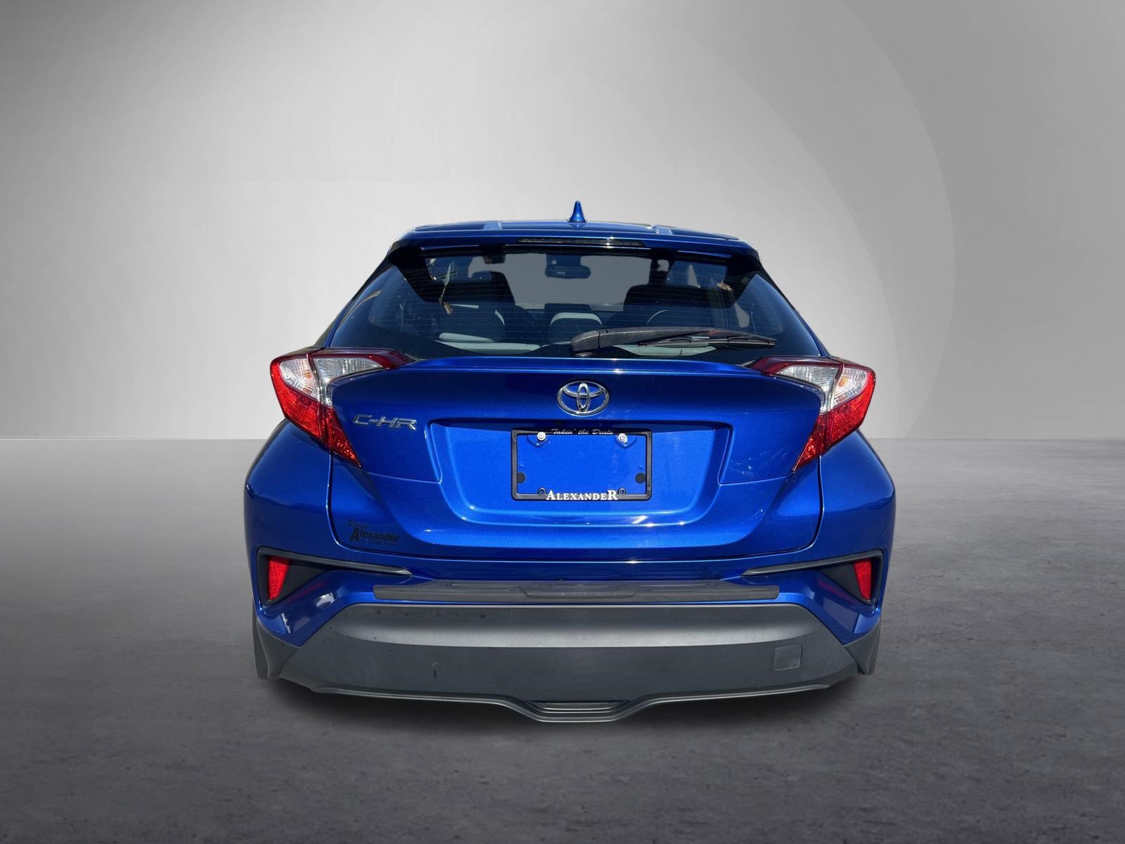 Used 2019 Toyota C-HR XLE XLE FWD