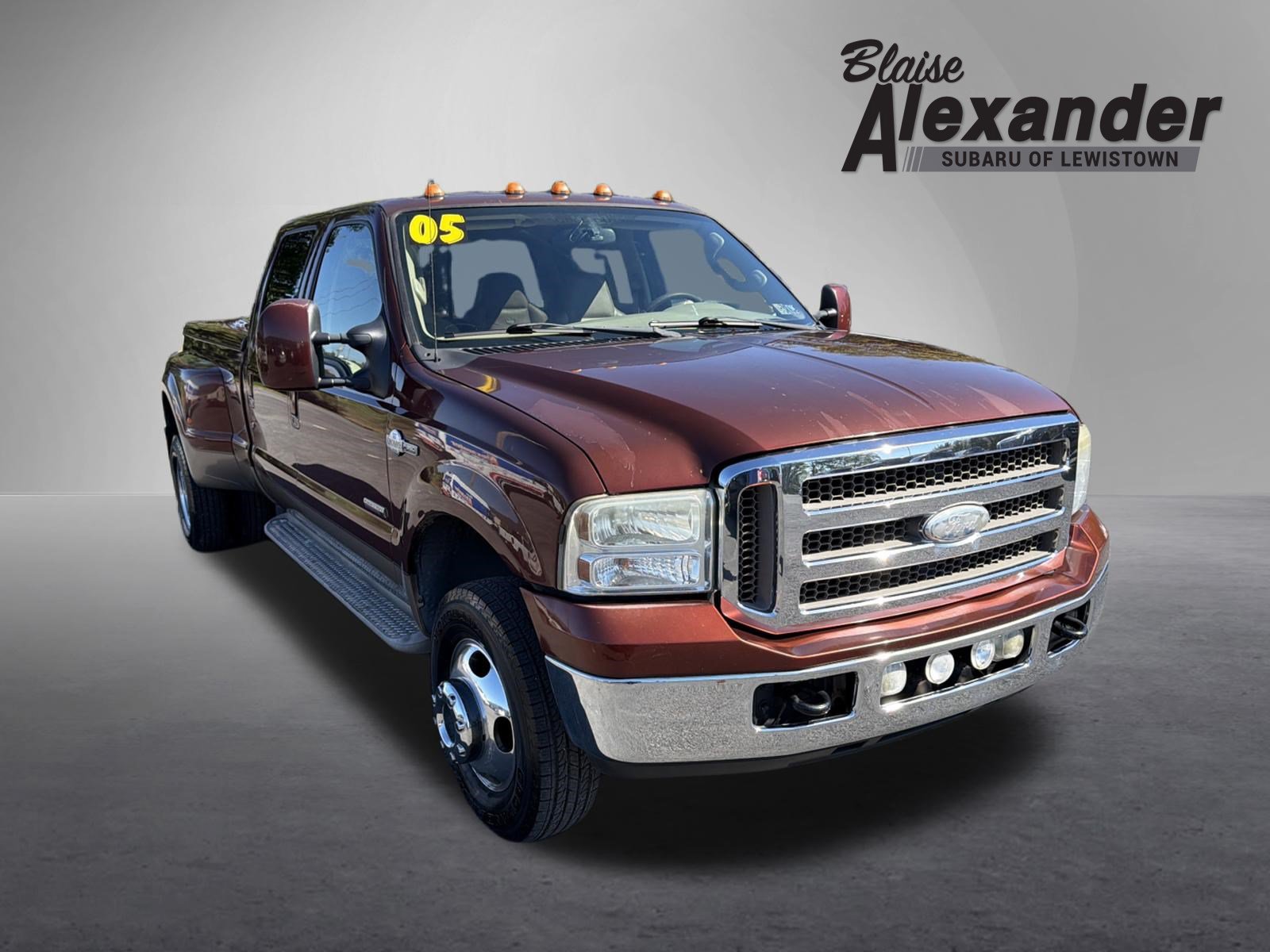 Used 2005 Ford Super Duty F-350 DRW King Ranch Crew Cab 172 King Ranch 4WD