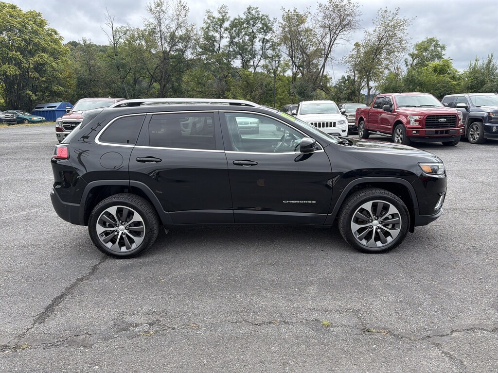 Used 2021 Jeep Cherokee Limited SUV