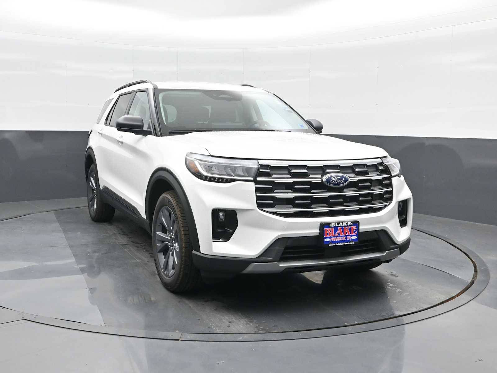 New 2026 Ford Explorer Active w/200A Pkg 4WD