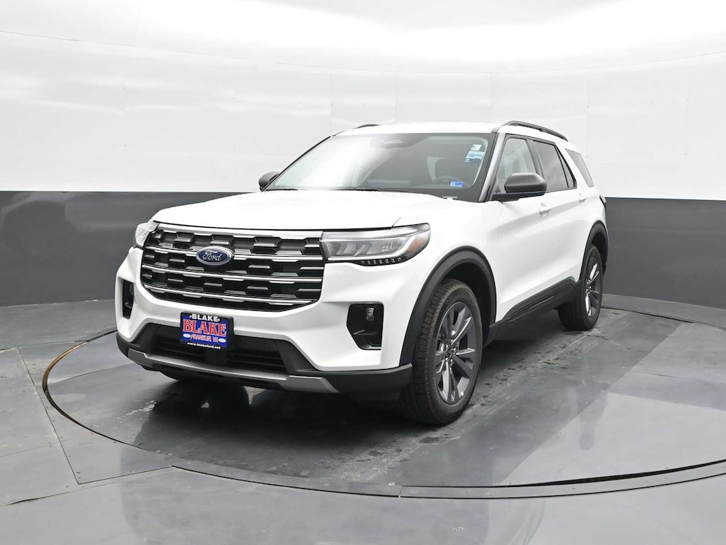 New 2026 Ford Explorer Active w/200A Pkg 4WD