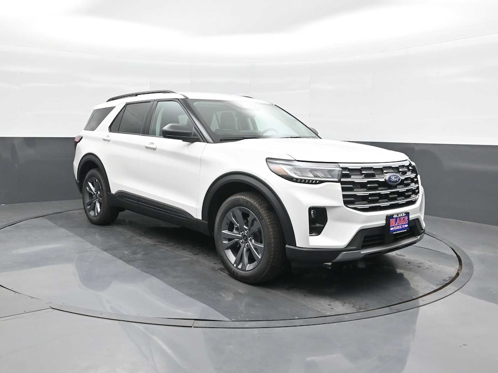 New 2026 Ford Explorer Active w/200A Pkg 4WD
