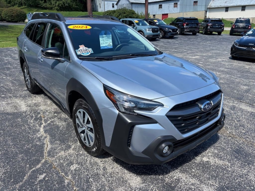 Used 2024 Subaru Outback Premium SUV