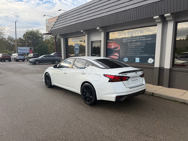 Used 2022 Nissan Altima 2.5 SR Sedan