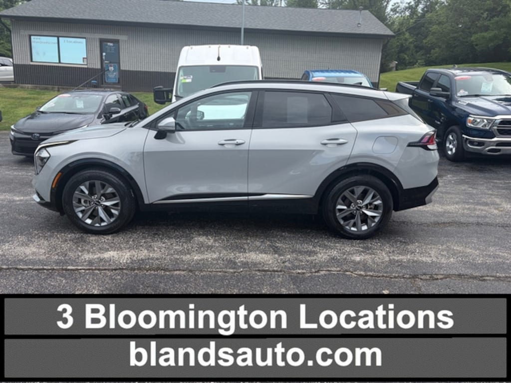 Used 2023 Kia Sportage 32 Miles Per Gallon SUV