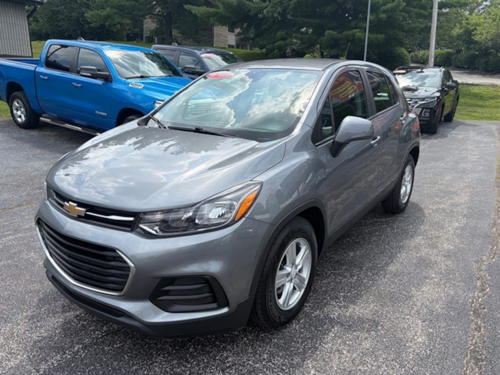 Used 2020 Chevrolet Trax 31 Miles Per Gallon Wagon