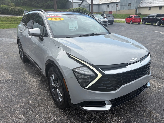 Used 2023 Kia Sportage 32 Miles Per Gallon SUV