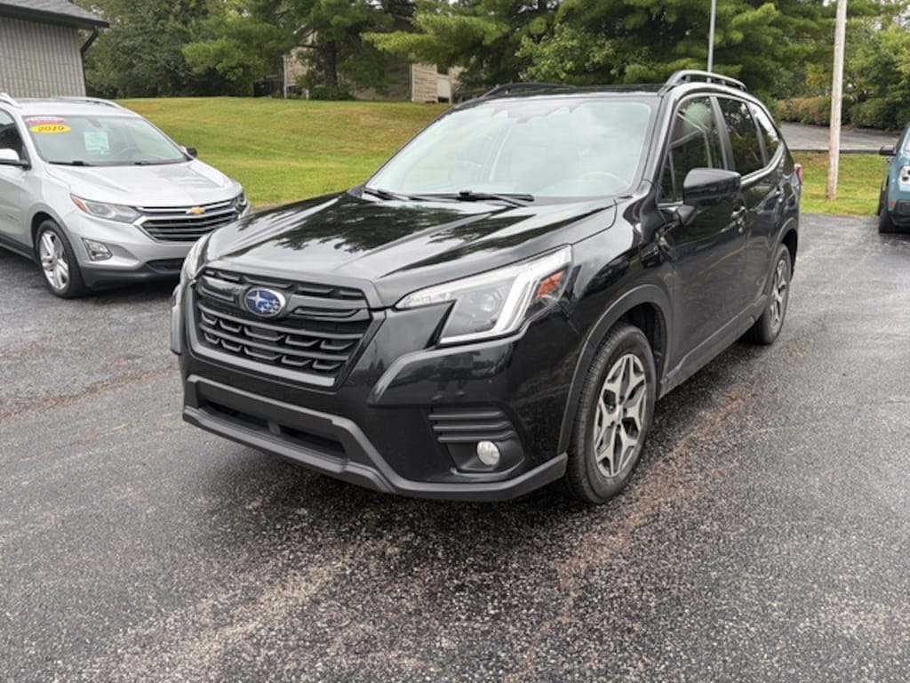 Used 2022 Subaru Forester Premium SUV