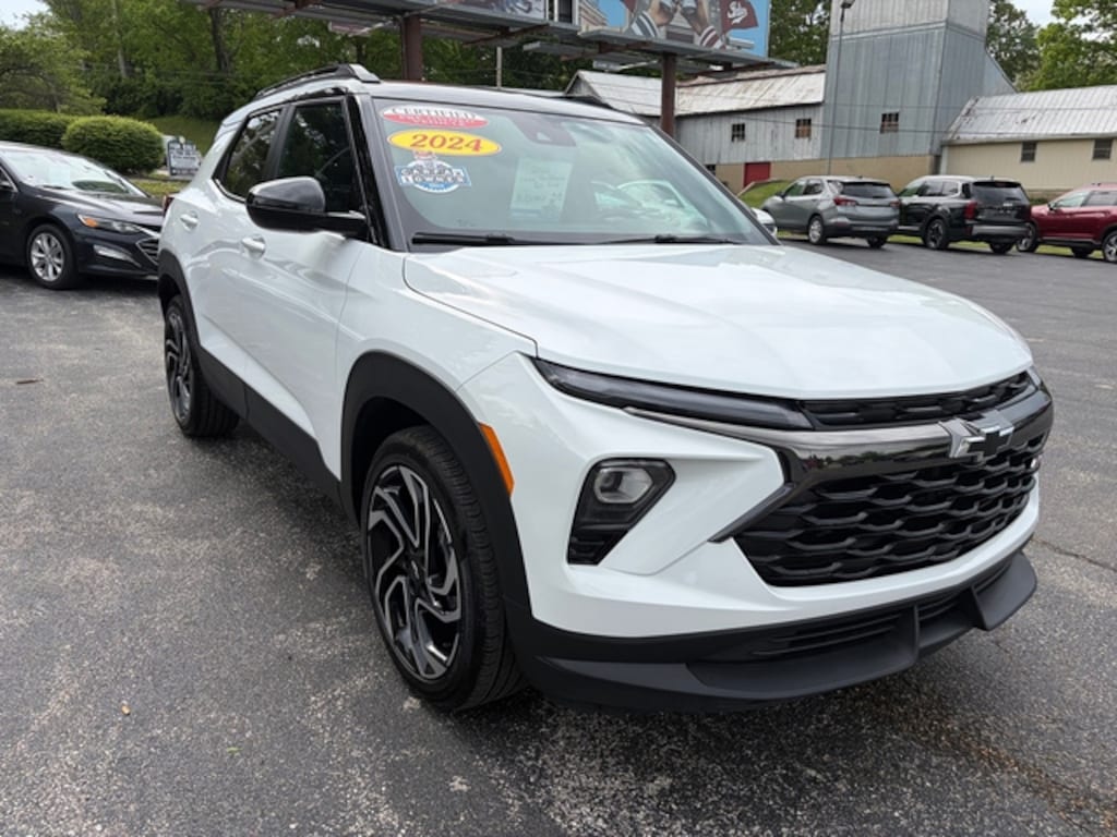 Used 2024 Chevrolet Trailblazer RS 33 Miles Per Gallon SUV