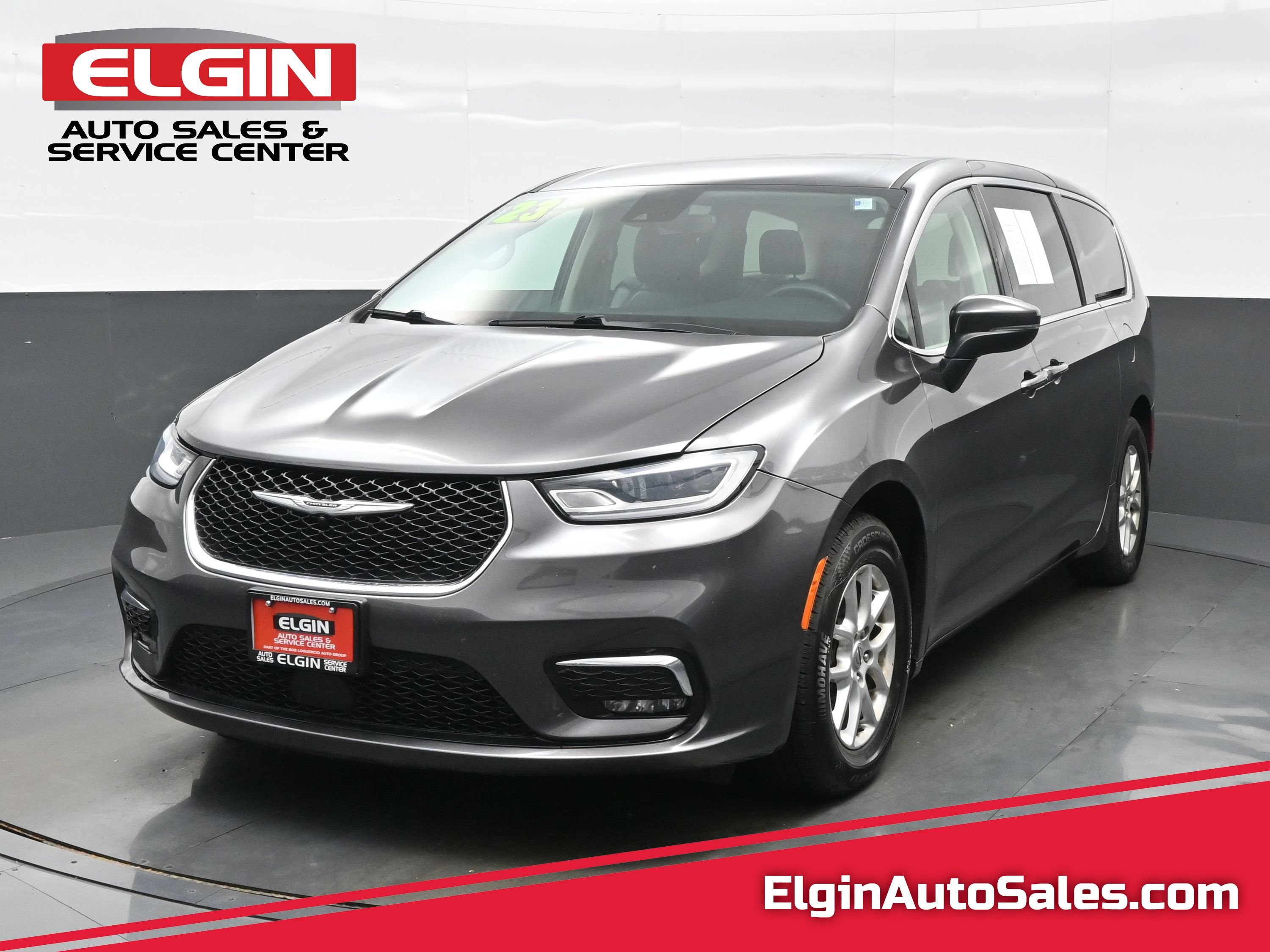 Used 2023 Chrysler Pacifica Touring L Van Passenger Van