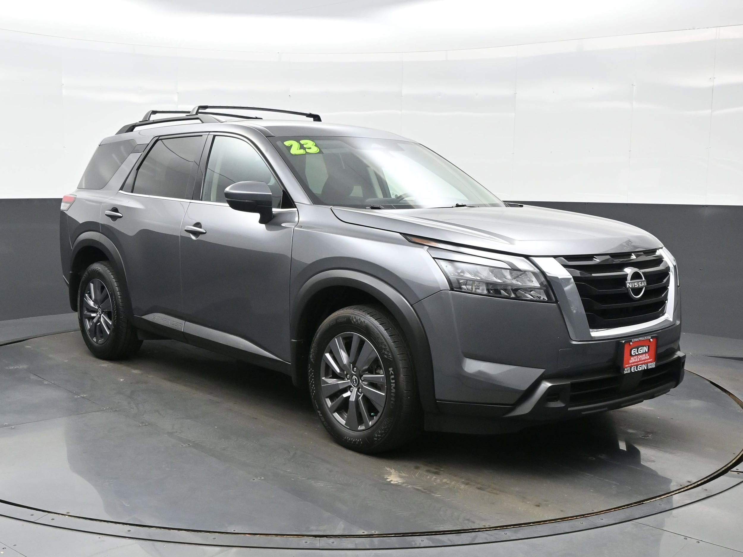 2023 Nissan Pathfinder SV - Photo 8