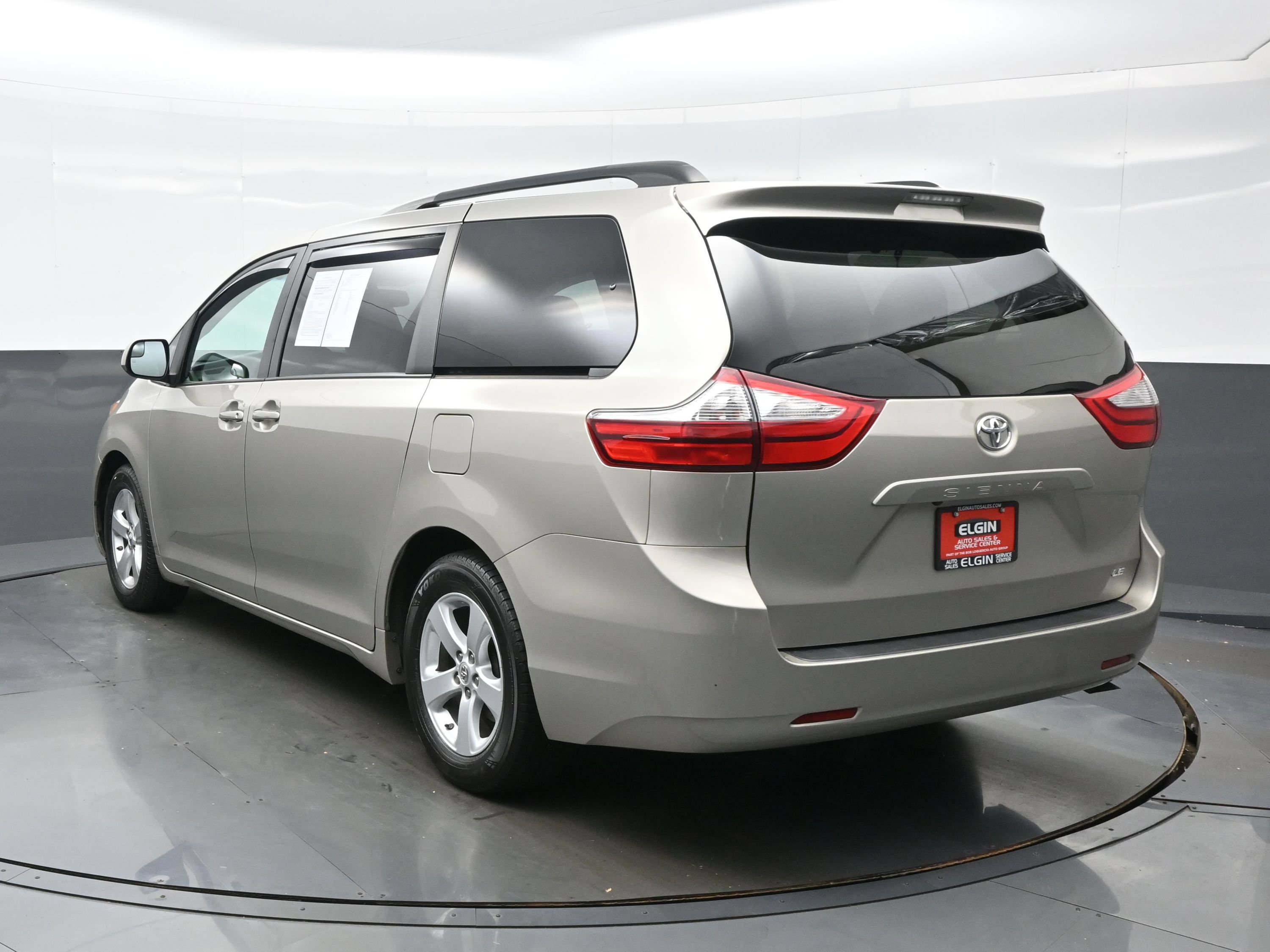 Used 2016 Toyota Sienna LE Van