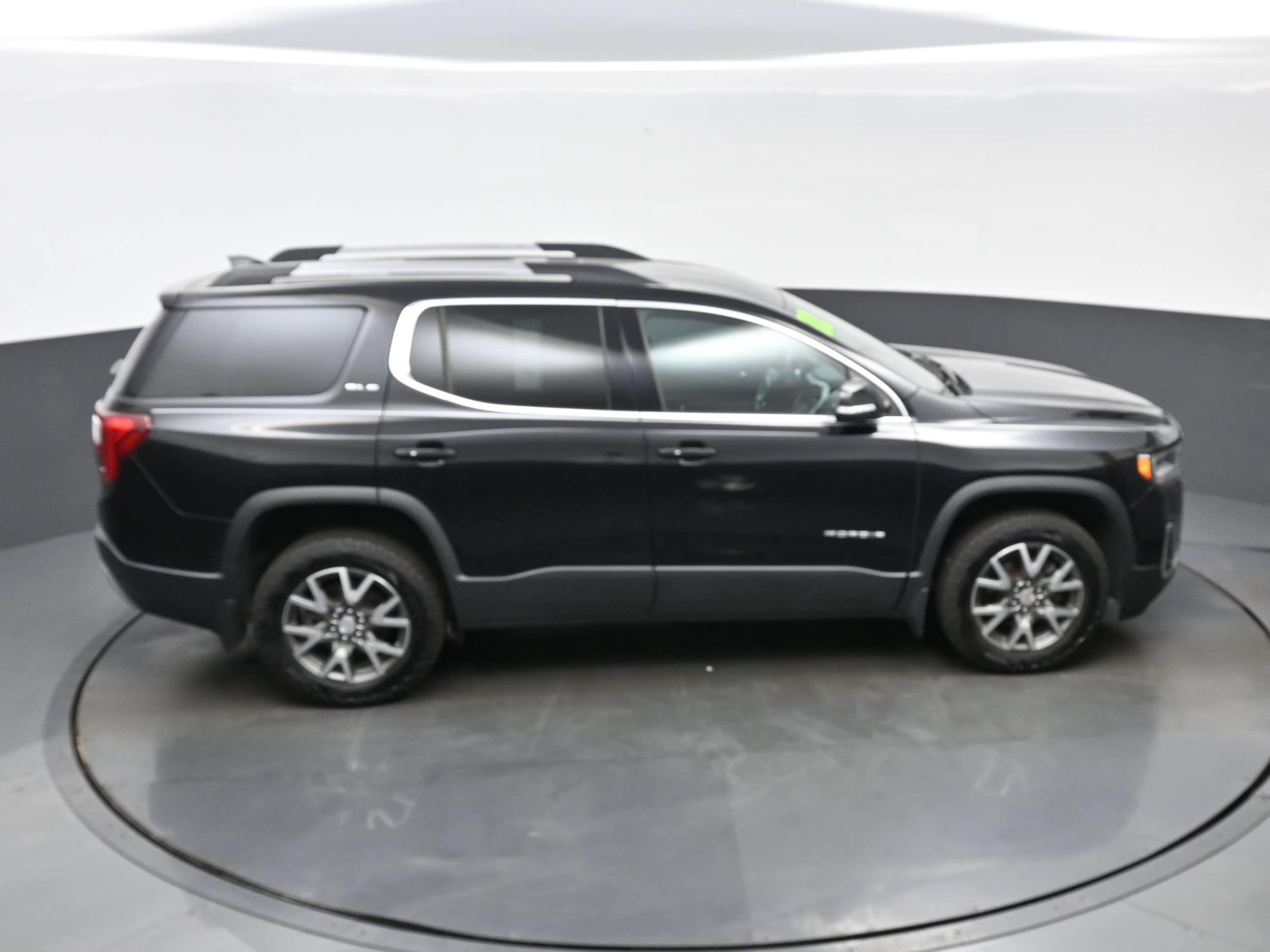 2022 GMC Acadia SLE - Photo 39