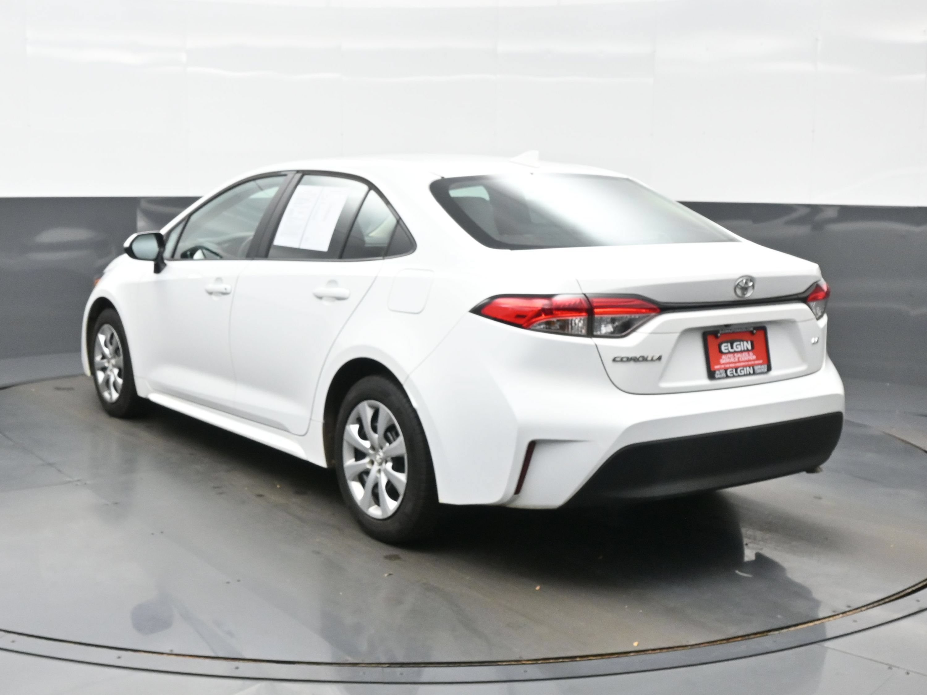 Used 2024 Toyota Corolla LE LE CVT