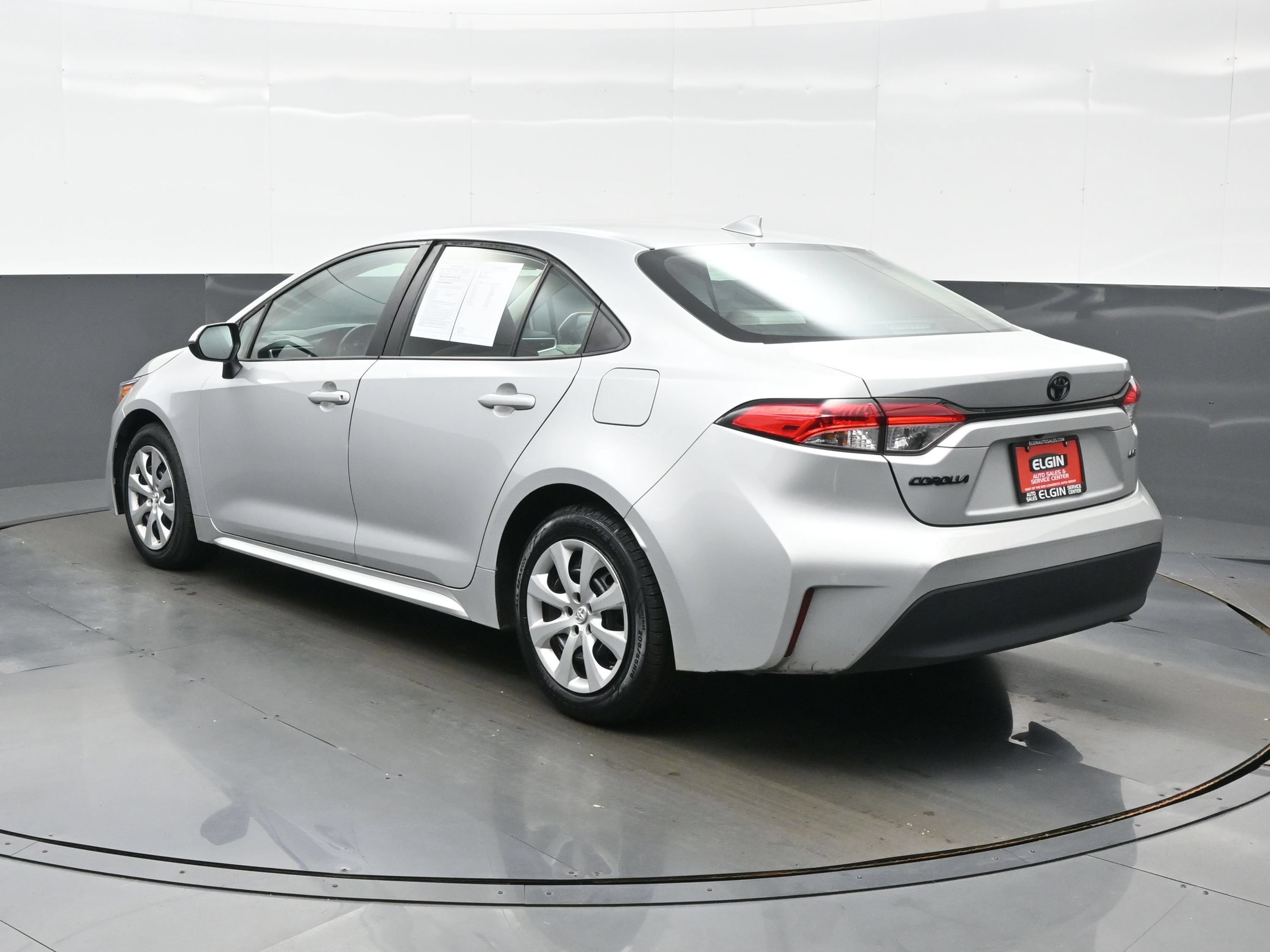 Used 2024 Toyota Corolla LE LE CVT