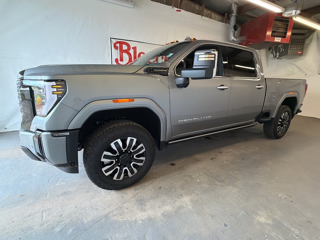 Used 2026 GMC Sierra 2500 HD Denali Ultimate Truck Crew Cab