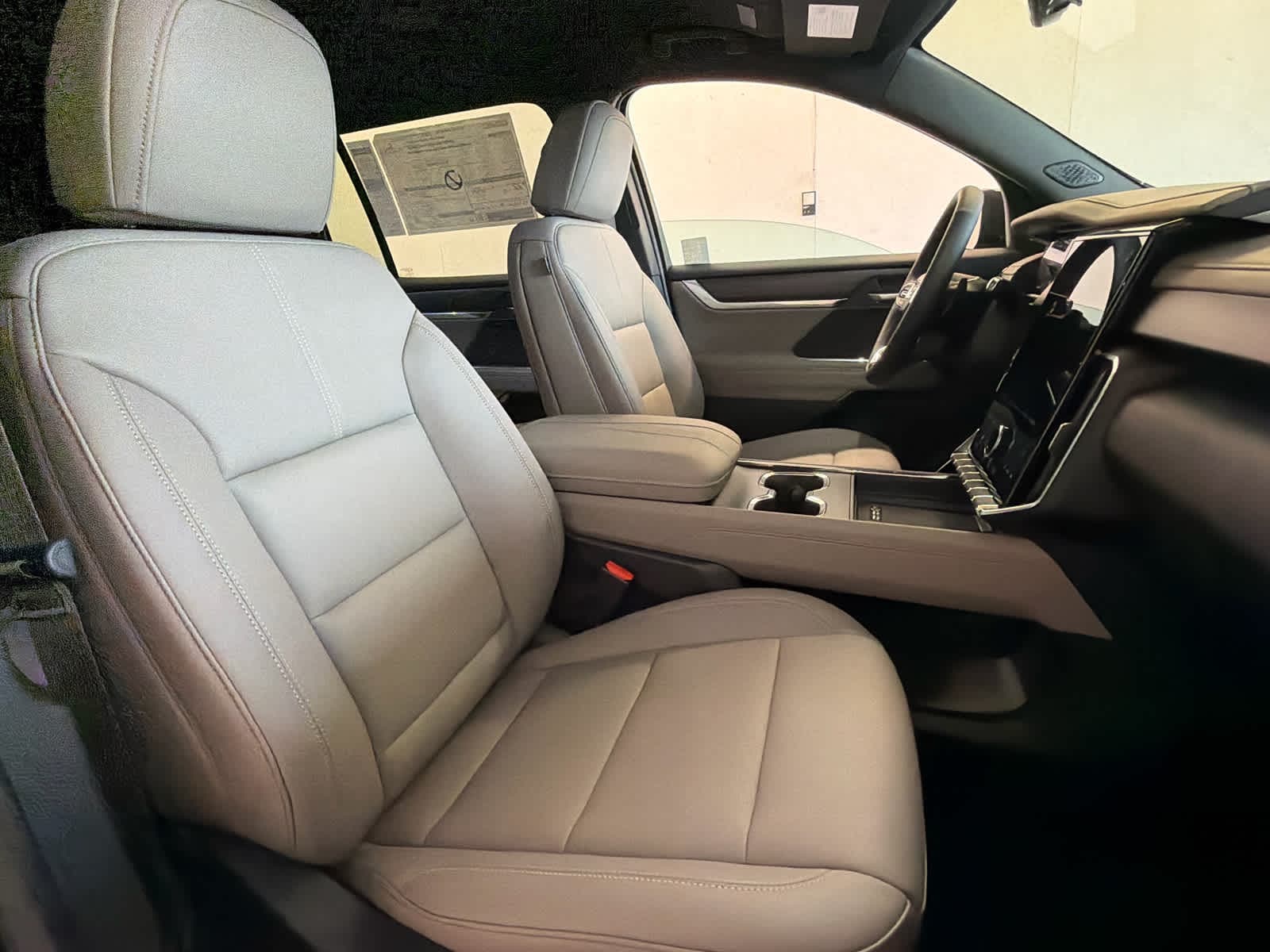 2027 GMC Acadia Elevation - Photo 28