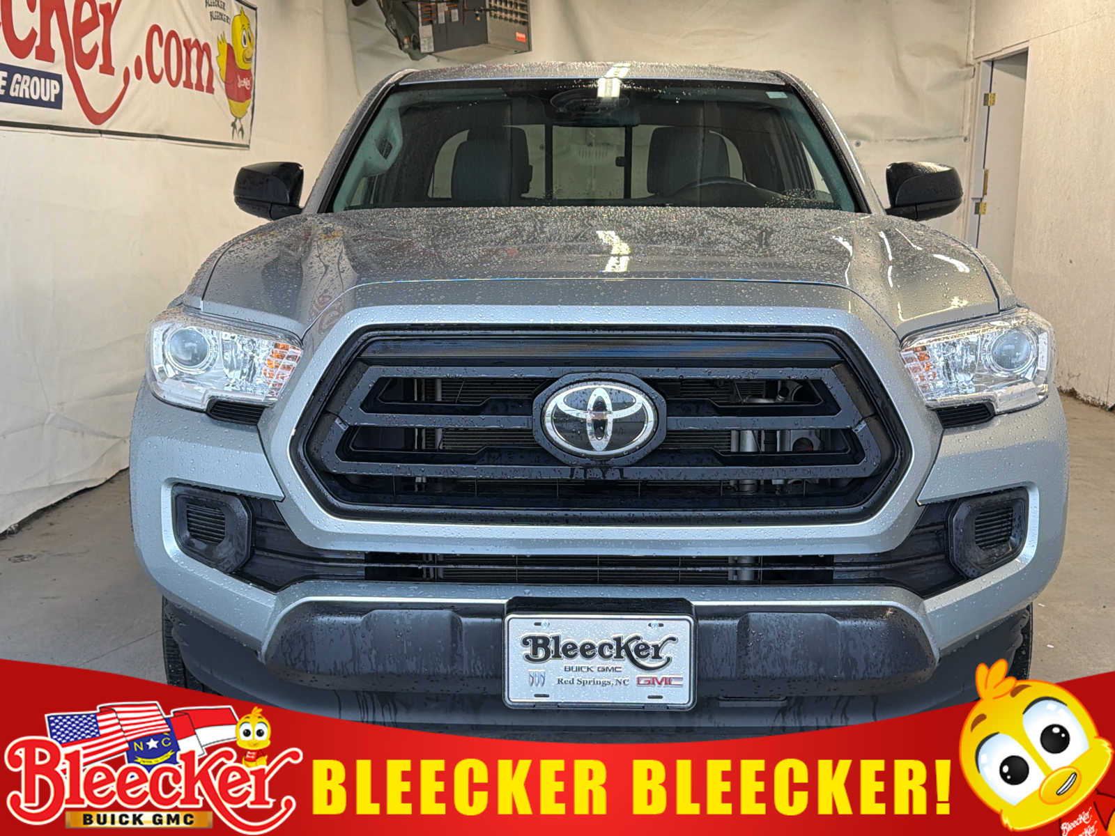 2022 Toyota Tacoma SR