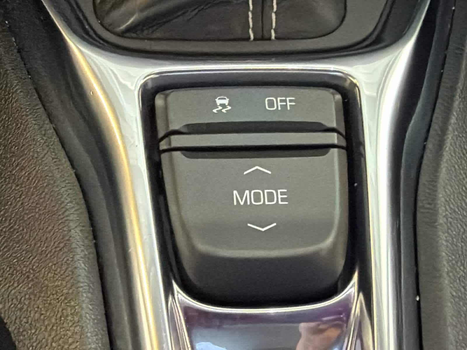 2023 Chevrolet Camaro 2LT - Photo 37