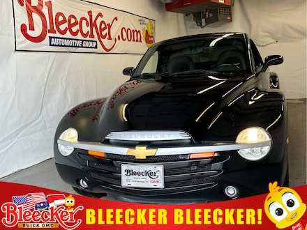 2004 Chevrolet SSR LS Truck Standard Cab