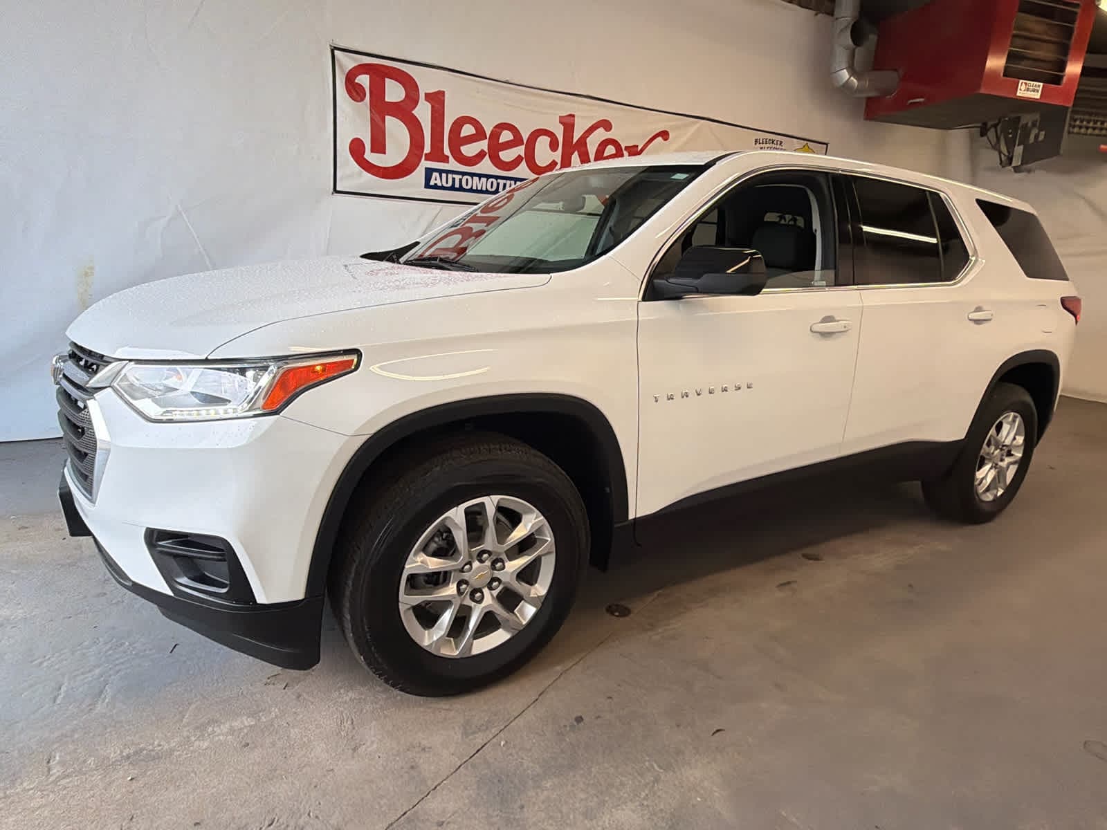 Used 2021 Chevrolet Traverse 1FL with VIN 1GNERLKW0MJ182658 for sale in Red Springs, NC
