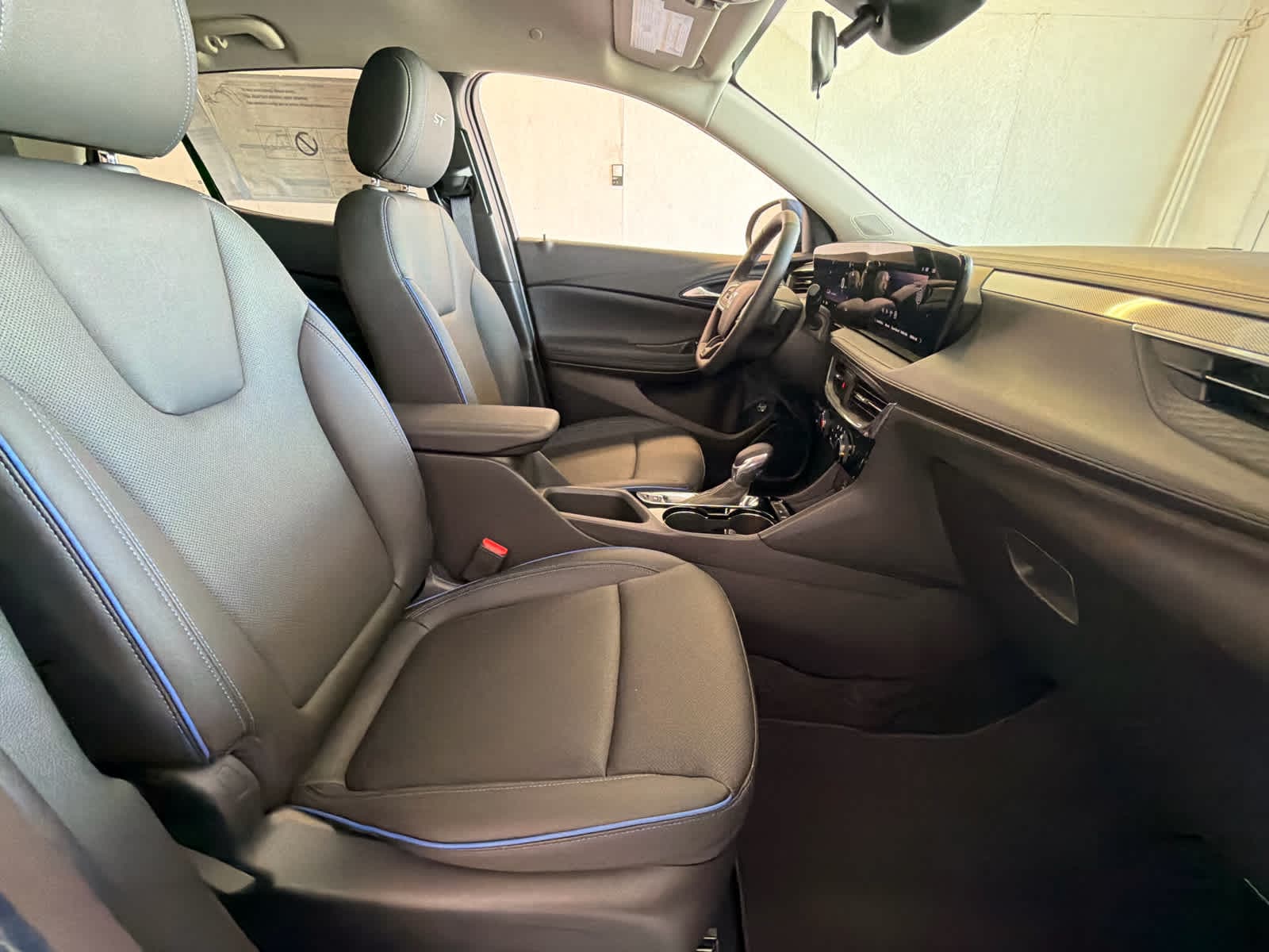 2026 Buick Encore GX Sport Touring - Photo 23