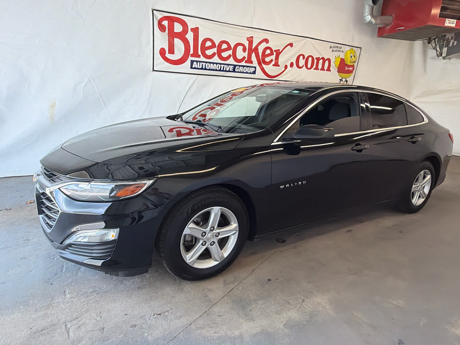 Used 2020 Chevrolet Malibu 1FL with VIN 1G1ZC5ST6LF081499 for sale in Red Springs, NC