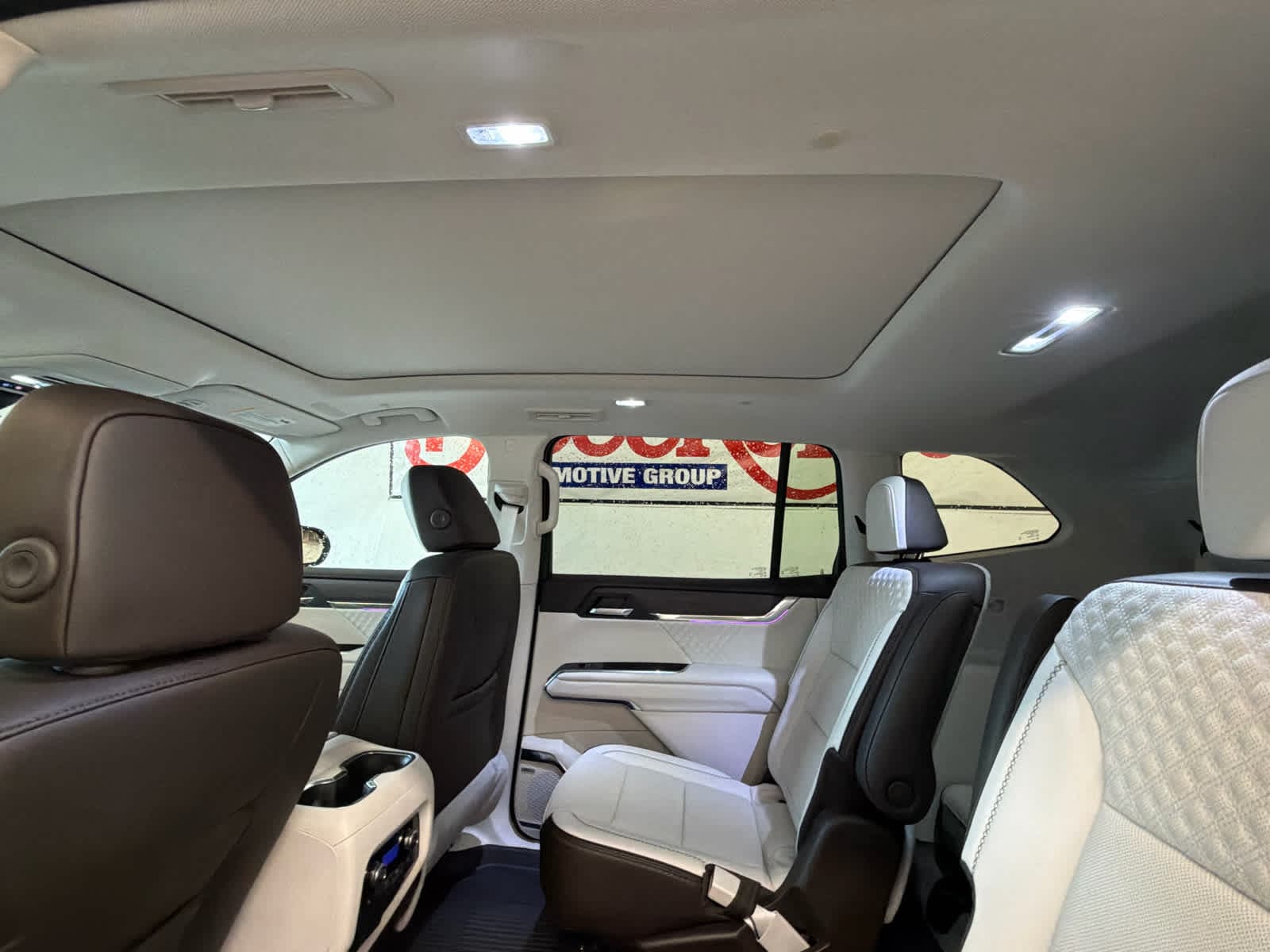 2026 GMC Acadia Denali - Photo 25