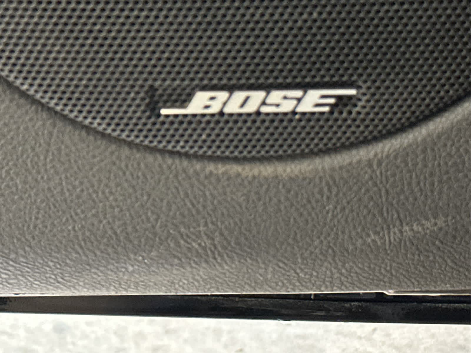 2004 Chevrolet SSR LS - Photo 20